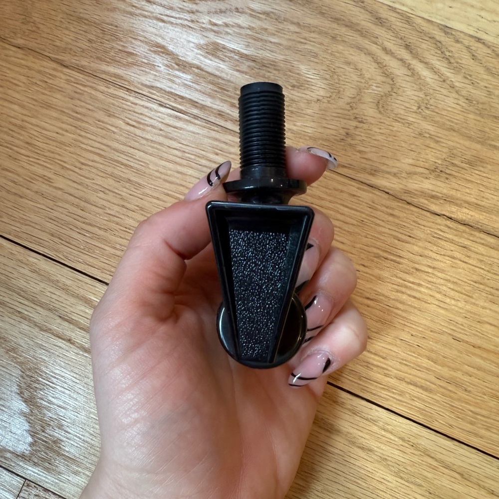 BERKEY | Black Spigot Valve - Picture 3 of 3